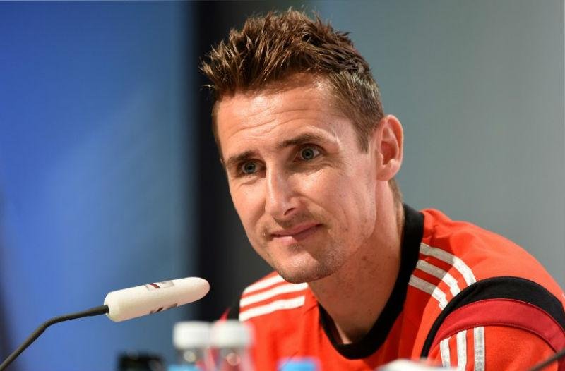 Klose se tornou maior artilheiro da hist&oacute;ria das Copas