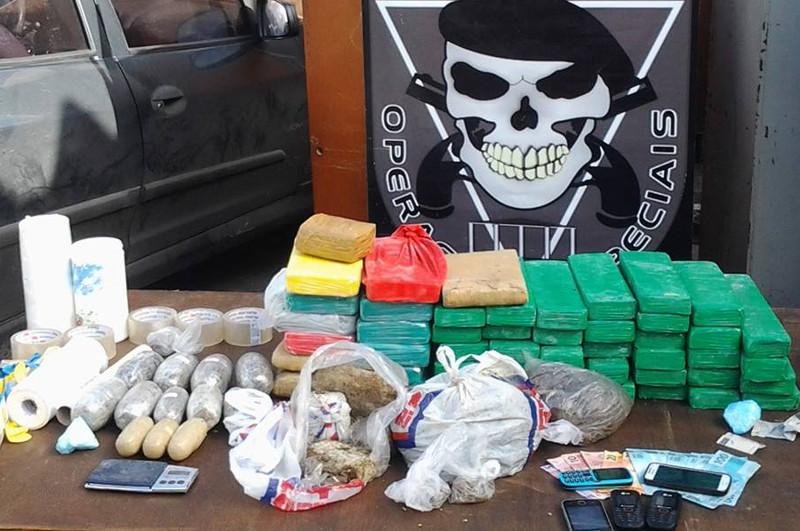 Carregamento de coca&iacute;na e maconha estava a bordo de caminh&atilde;o de g&aacute;s