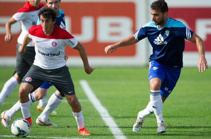 Luque recebeu elogios de Abel pela participa&ccedil;&atilde;o no jogo-treino de sexta-feira