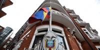 Fundador do WikiLeaks se refugiou na embaixada equatoriana em Londres em junho de 2012