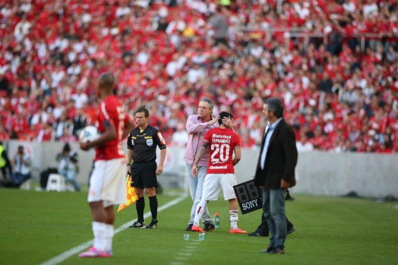 Abel n&atilde;o gostou de postura do Inter ap&oacute;s a sa&iacute;da de Ar&aacute;nguiz