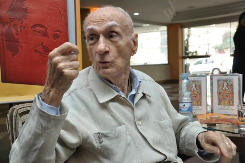 Ariano Suassuna tinha 87 anos