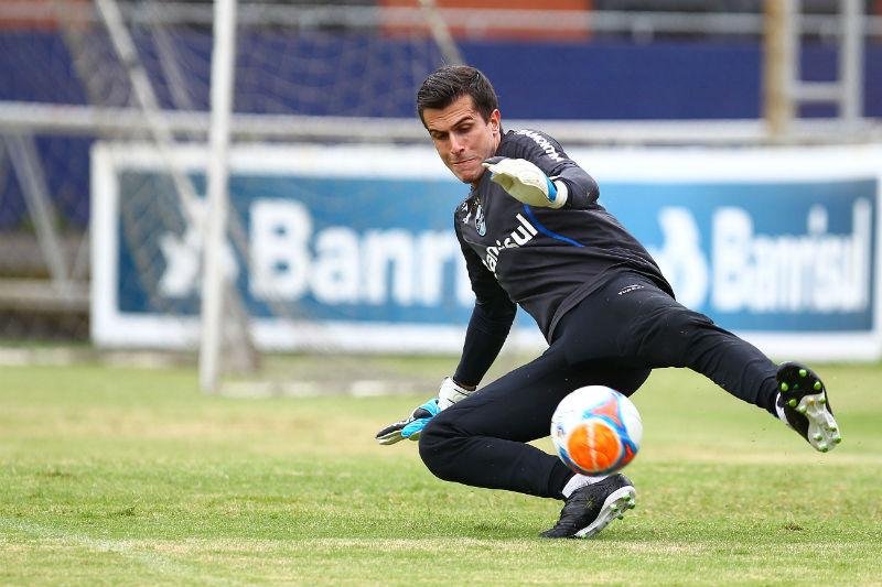Defesa &eacute; trunfo do Gr&ecirc;mio para voltar a vencer em casa