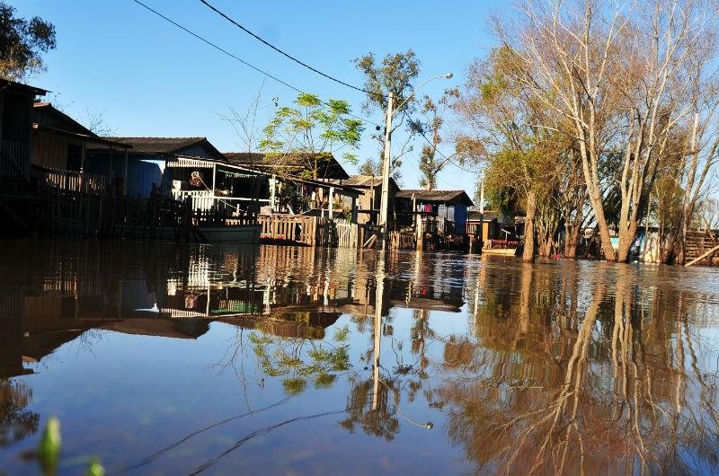 Em dois dias o rio cresceu 20 cent&iacute;metros
