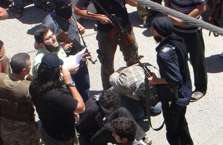 Este &eacute; o primeiro confronto desta magnitude entre o EI e o regime