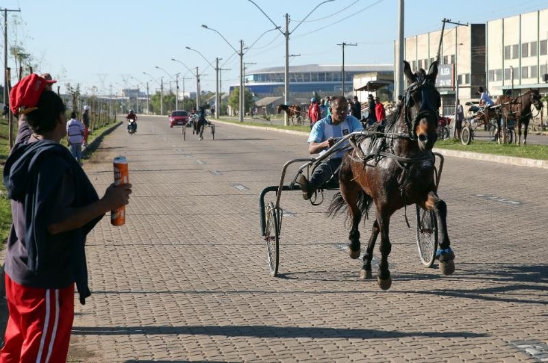 Competi&ccedil;&atilde;o ocorre na Volunt&aacute;rios da P&aacute;tria, no bairro Navegantes