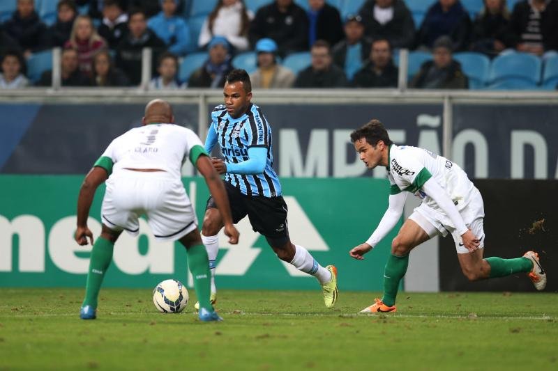 Acompanhe os melhores momentos do jogo