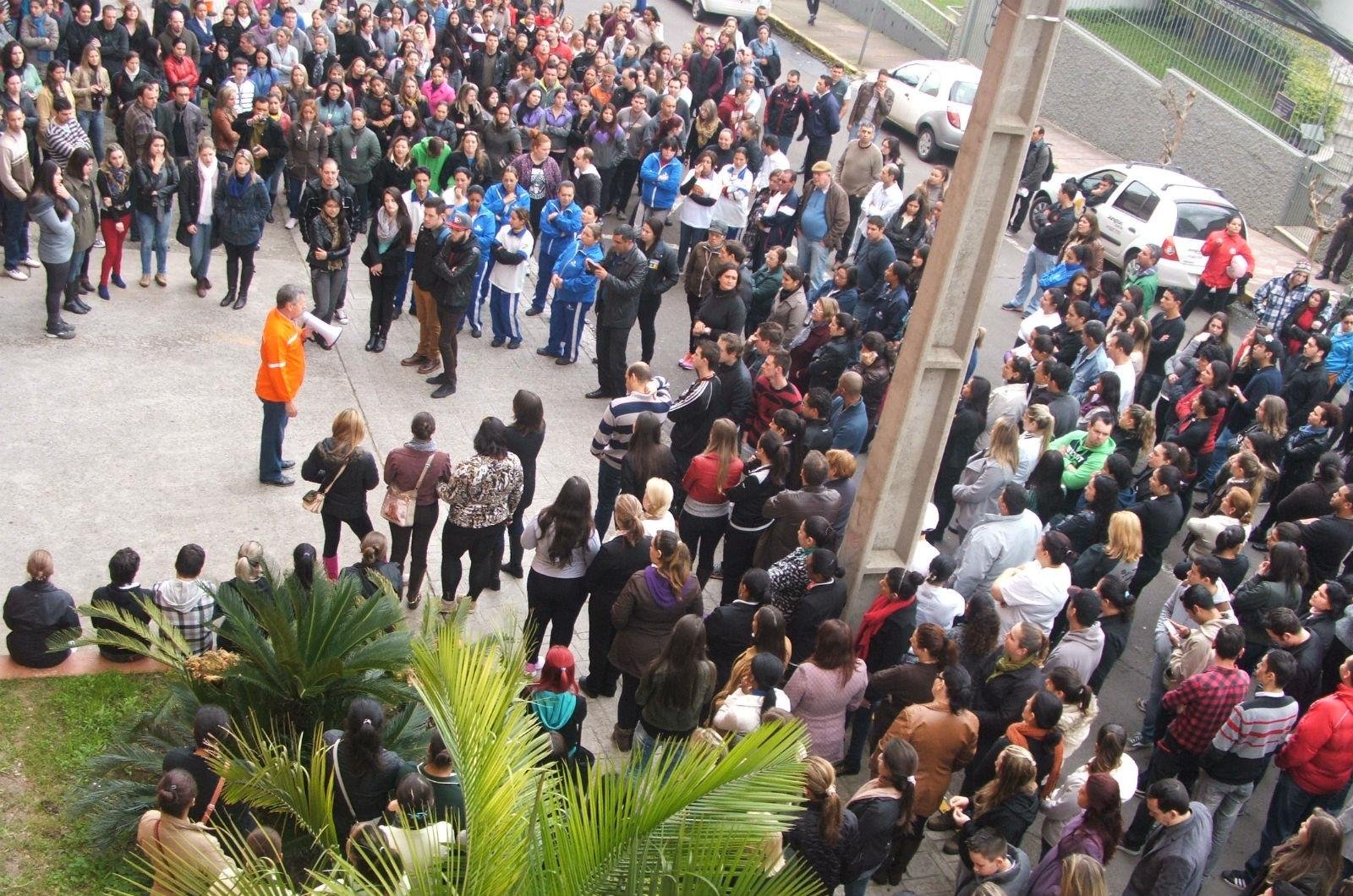 Simula&ccedil;&atilde;o de mobilizou cerca de 900 pessoas