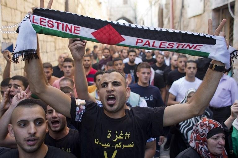Em Jerusal&eacute;m, os incidentes de conota&ccedil;&atilde;o anti&aacute;rabe e racista aumentaram desde o assassinato de um adolescente palestino