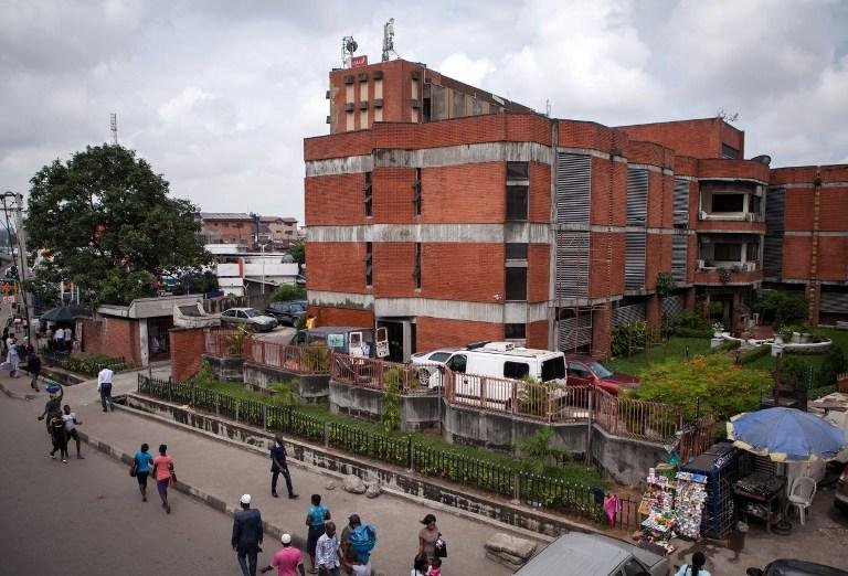 Centro de sa&uacute;de onde primeira v&iacute;tima do ebola morreu na Nig&eacute;ria
