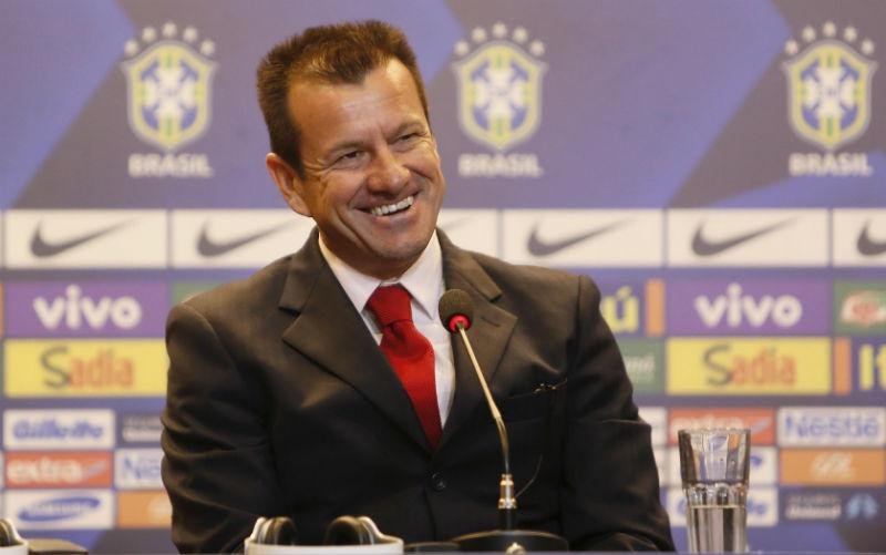 Dunga comandar&aacute; a Sele&ccedil;&atilde;o Brasileira a partir de setembro