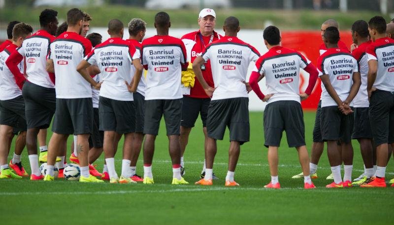 Abel tenta conter ansiedade do Inter antes do Gre-Nal 