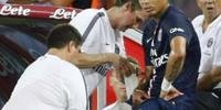 Thiago Silva sofre lesão e pode ficar fora de amistosos da Seleção 