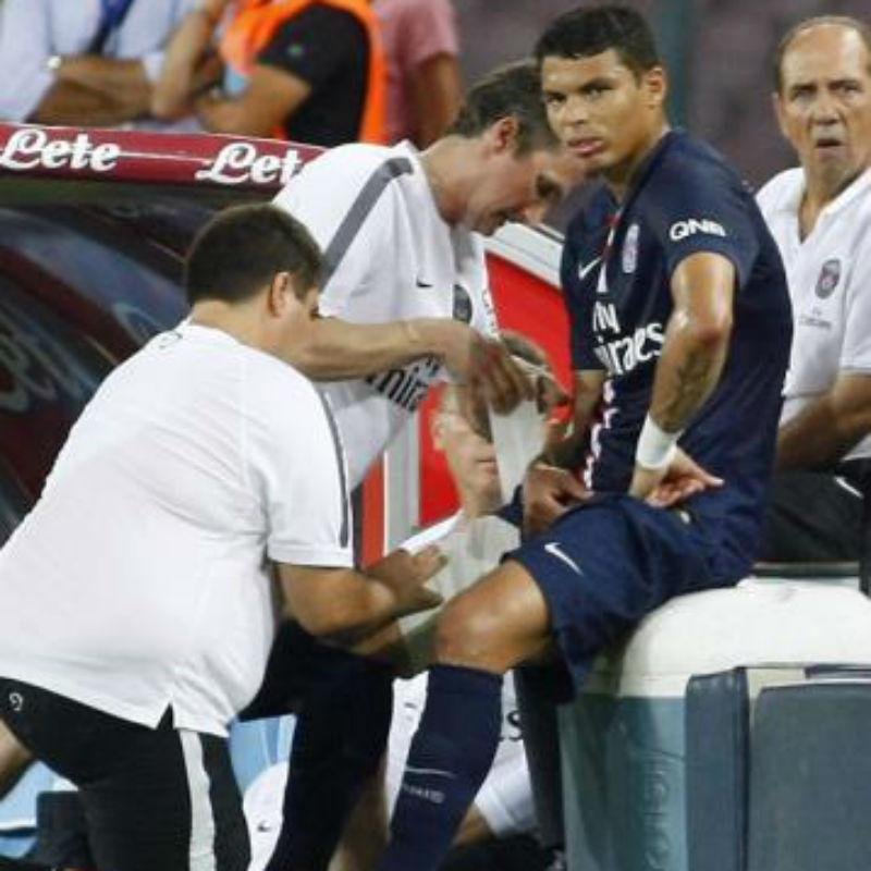 Thiago Silva sofre les&atilde;o e pode ficar fora de amistosos da Sele&ccedil;&atilde;o 