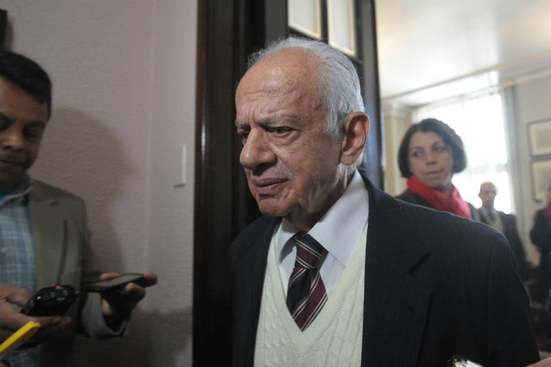 Senador Pedro Simon lamentou morte de Eduardo Campos
