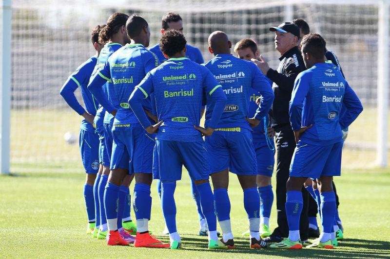 Gr&ecirc;mio tenta resgatar poder de rea&ccedil;&atilde;o da equipe 