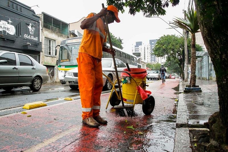 DMLU de Porto Alegre estima que infra&ccedil;&otilde;es comecem a ser depositadas em tr&ecirc;s semanas