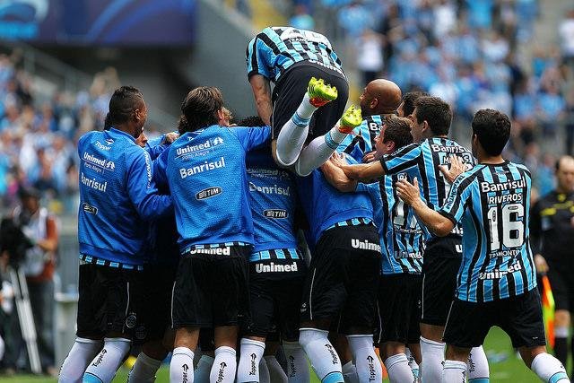 Chitolina destaca entrega do Gr&ecirc;mio em vit&oacute;ria sobre Crici&uacute;ma