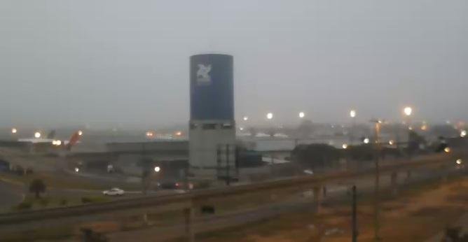 Neblina causa transtornos pelo terceiro dia seguido em Porto Alegre