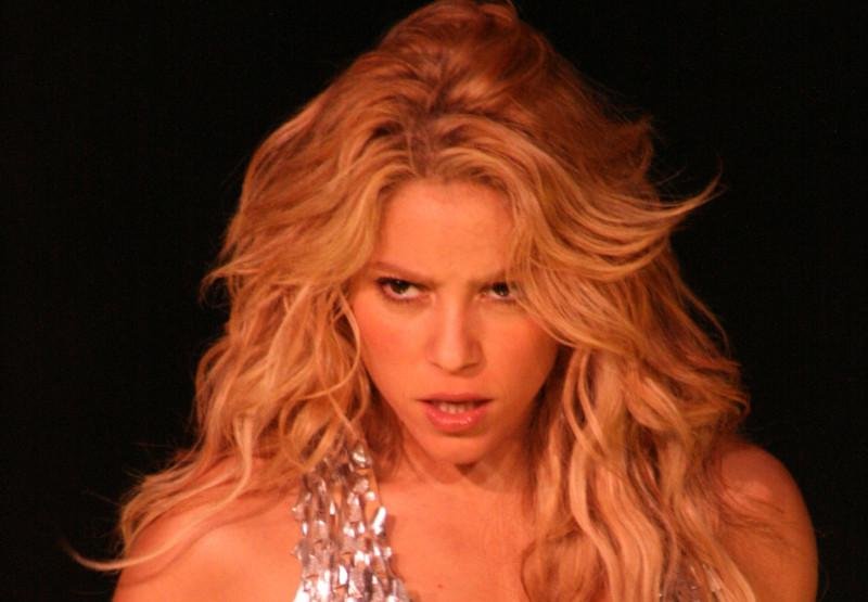 Sucesso de 2010 teria sido copiado de &acute;Loca com su Tiguere`, composta em 1998
