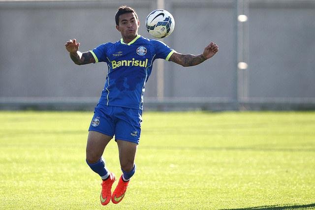 Presen&ccedil;a da fam&iacute;lia motiva Dudu na partida contra Cruzeiro 