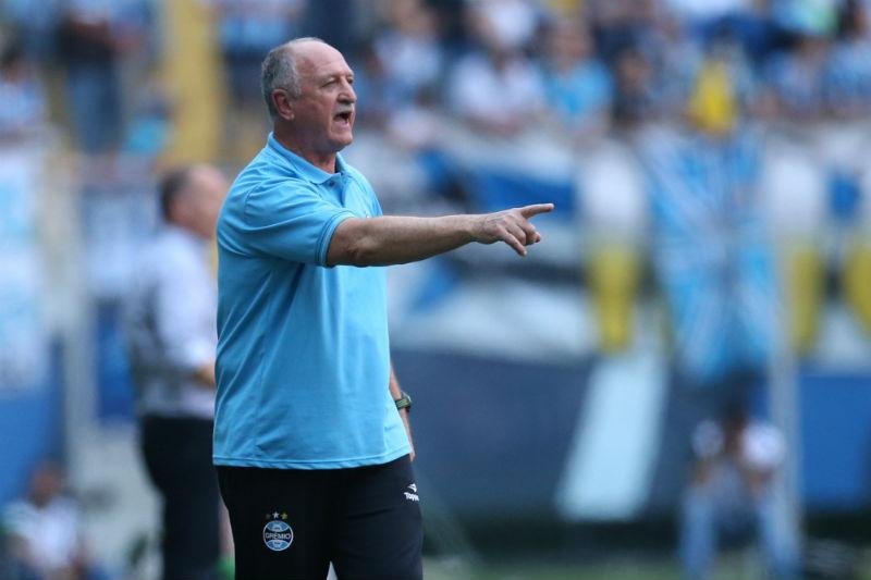 Gr&ecirc;mio com estilo Felip&atilde;o vence o Corinthians na Arena