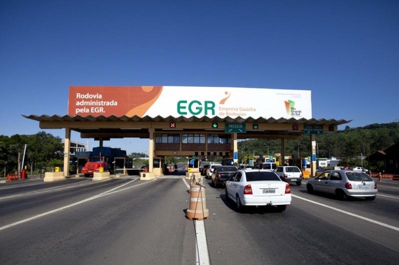 Empresa deve liberar cancelas sempre que fila atingir 400 metros em hor&aacute;rios de pico