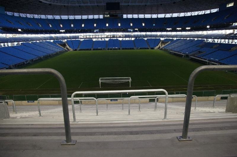 Gr&ecirc;mio poder&aacute; receber multa de at&eacute; R$ 100 mil, al&eacute;m de perda de pontos atribu&iacute;dos 