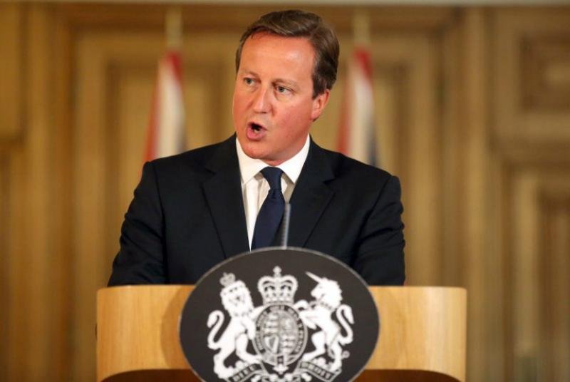 David Cameron elevou o grau de amea&ccedil;a terrorista de "substancial" a "severo"
