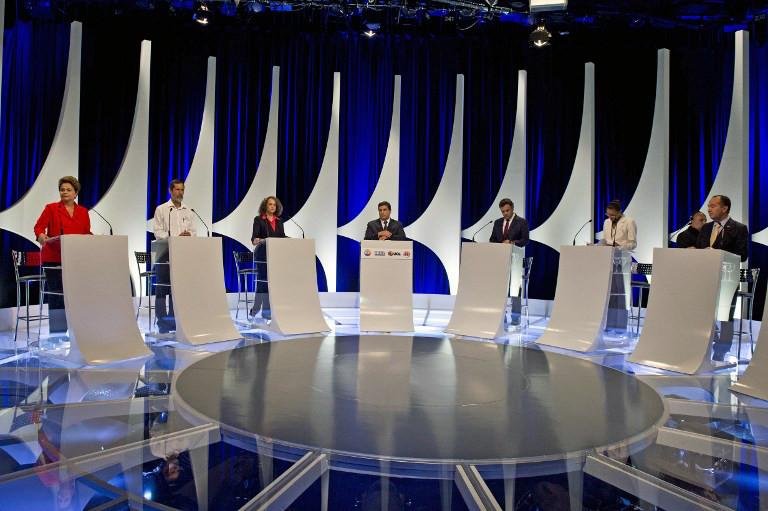 Confronto de Dilma e Marina predomina em debate 