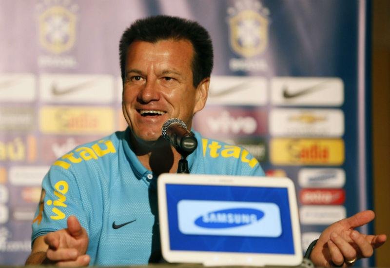 Dunga cr&ecirc; que resultado na Copa n&atilde;o pode encerrar ciclo do grupo do Mundial