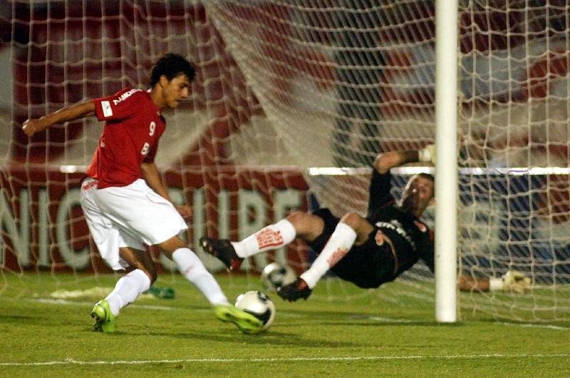 Presidente colorado refor&ccedil;ou o interesse no atacante