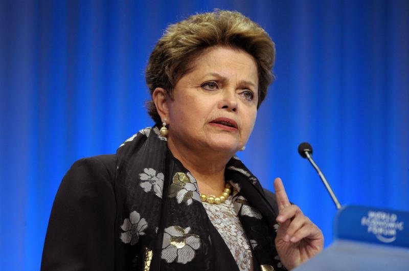 Petistas querem Dilma com mais emo&ccedil;&atilde;o e menos n&uacute;meros