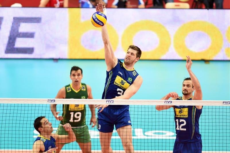 Brasil sua at&eacute; o tie-break, mas consegue vit&oacute;ria sobre a Coreia no Mundial