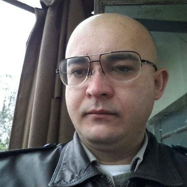 Ricardo Rocha de Almeida, de 36 anos, foi alvejado na cabe&ccedil;a