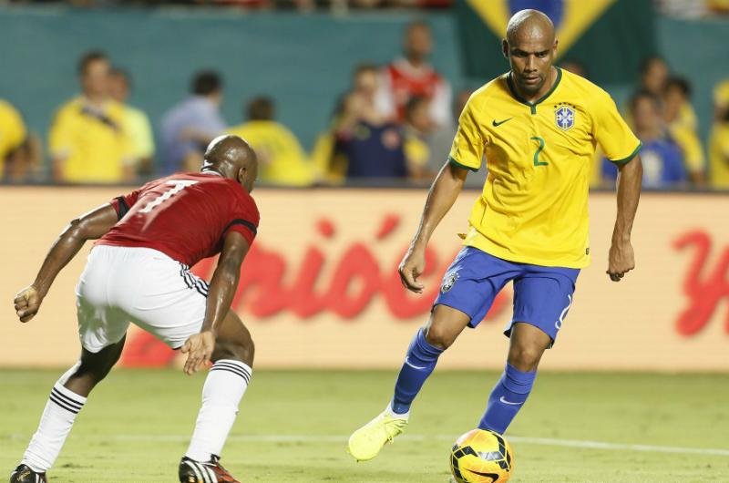 Maicon n&atilde;o faz mais parte do elenco da Sele&ccedil;&atilde;o