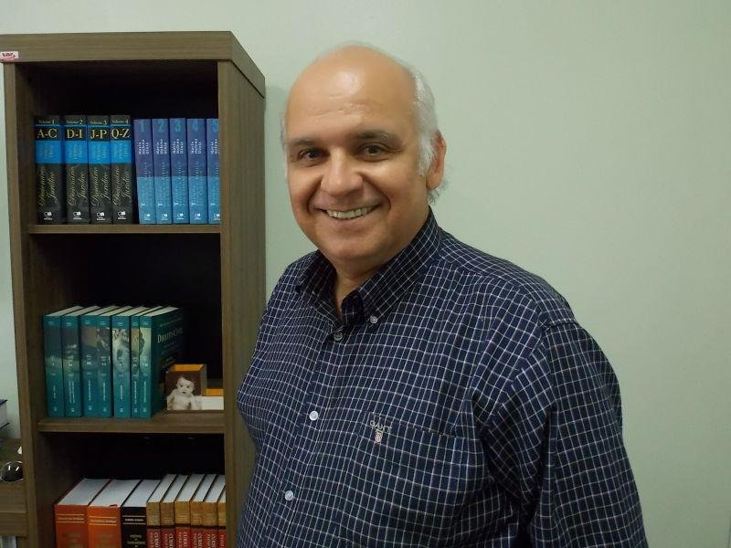 Chapa de Romildo Bolzan deve ter Koff como vice de futebol 