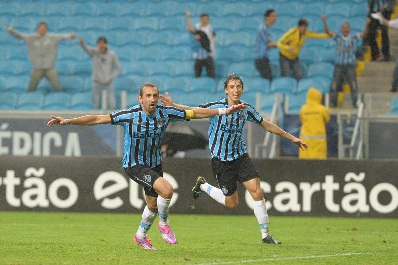 Barcos marcou o gol da vit&oacute;ria sobre Atl&eacute;tico-PR na Arena