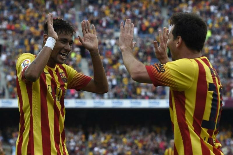 Neymar e Messi mostram que est&atilde;o cada vez mais entrosados