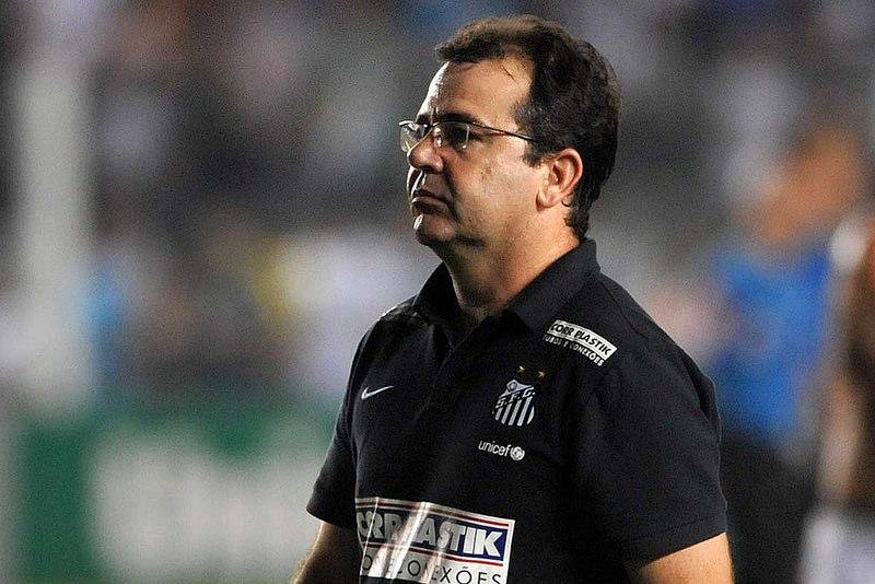 Enderson deixou o Gr&ecirc;mio em 10&ordm; no Brasileiro