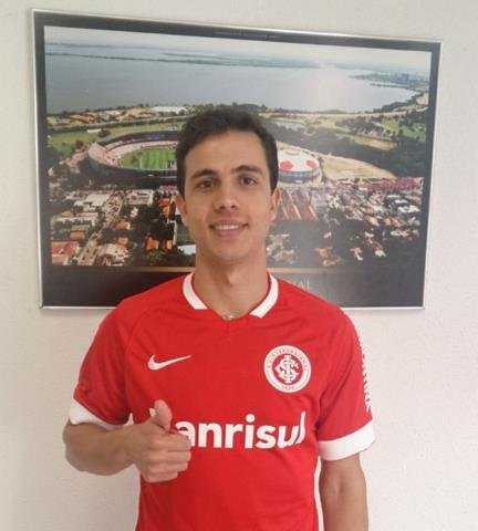 Apresenta&ccedil;&atilde;o de Nilmar ter&aacute; presen&ccedil;a da torcida no Beira-Rio