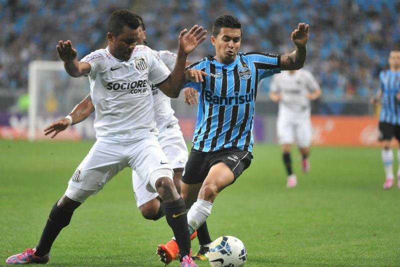 Gremistas projetam oportunidade de entrar no G4 com vit&oacute;ria sobre a Chapecoense