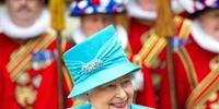 Rainha Elizabeth II pede união após referendo na Escócia