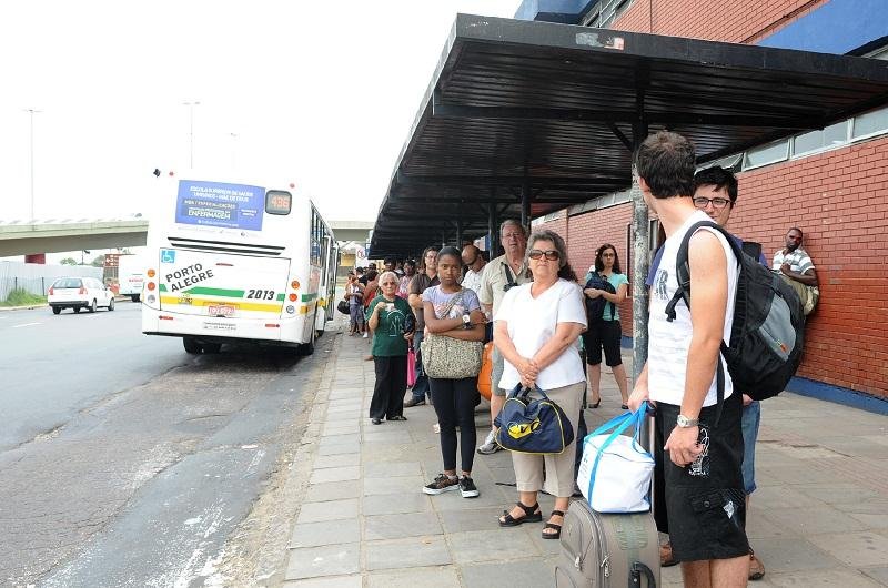 EPTC garante sinalizar as paradas de &ocirc;nibus j&aacute; a partir de outubro
