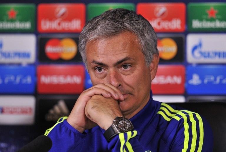 T&eacute;cnico do Chelsea pede retirada de pontos e at&eacute; t&iacute;tulos por parte da Uefa