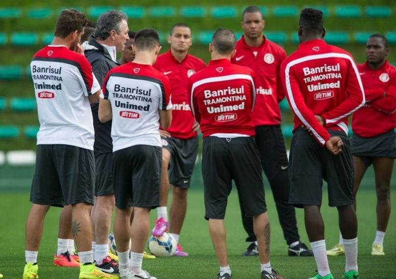 Inter encara o Atl&eacute;tico-PR na Arena, &agrave;s 18h30min
