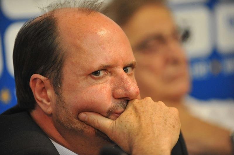 Chitolina deixa diretoria de futebol do Gr&ecirc;mio