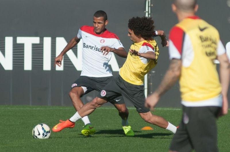 Zagueiro Ernando quer que Inter confirme favoritismo em casa