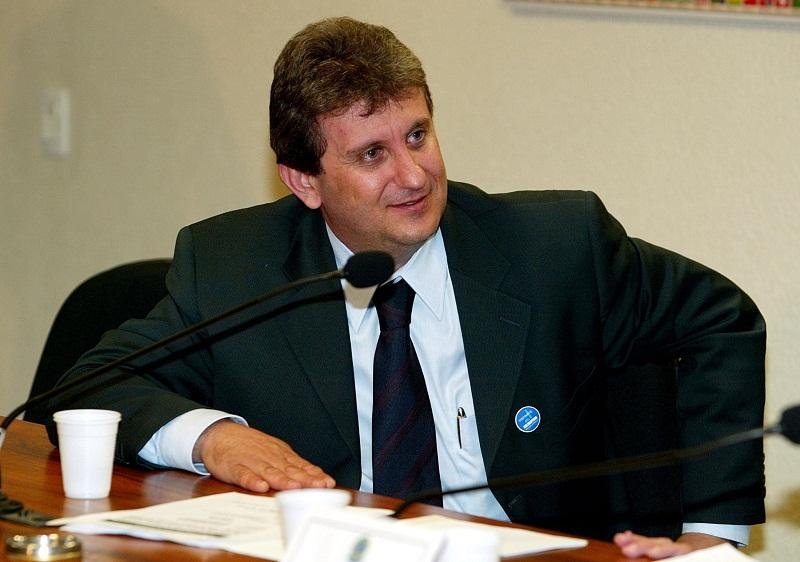 Doleiro quer fazer acordo de dela&ccedil;&atilde;o premiada