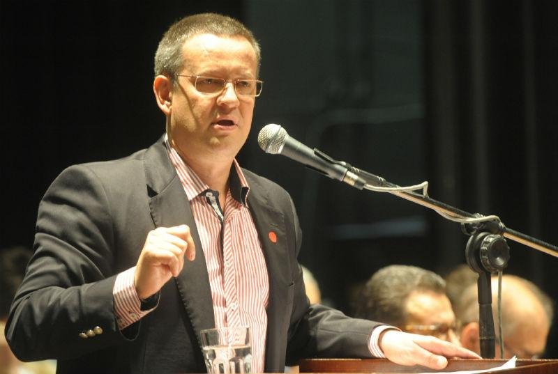 Candidato a vice-presidente pede foco na campanha de Marina